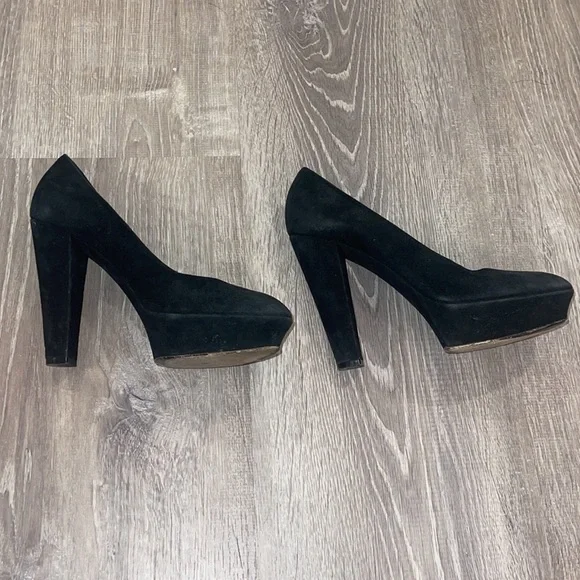 Donna Karan Collection Black Suede Platforms - Picture 5 of 8